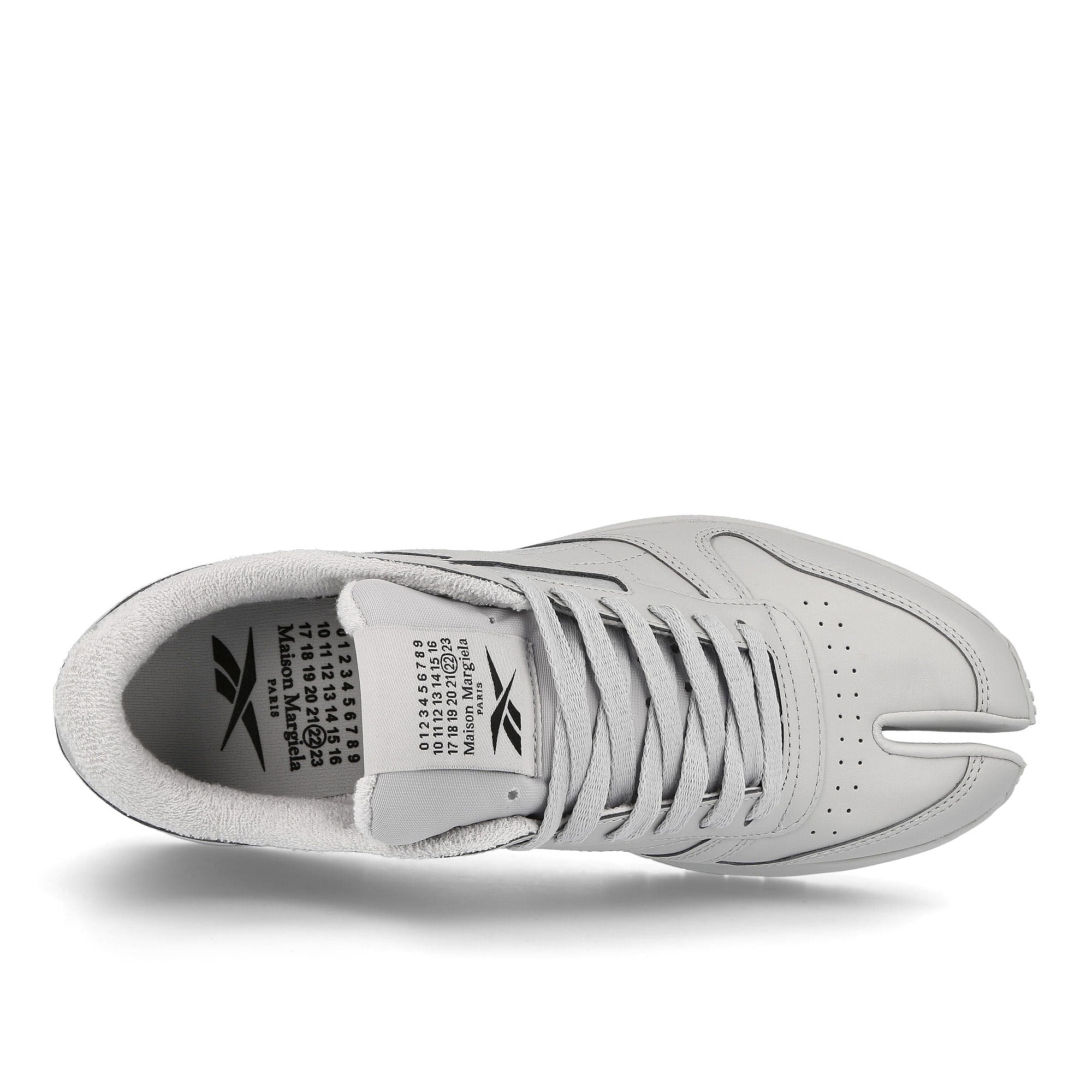 Reebok Maison Margiela x Reebok Project 0 Classic Pure Grey 2 / Black / White  Detail view 2 | Overkill