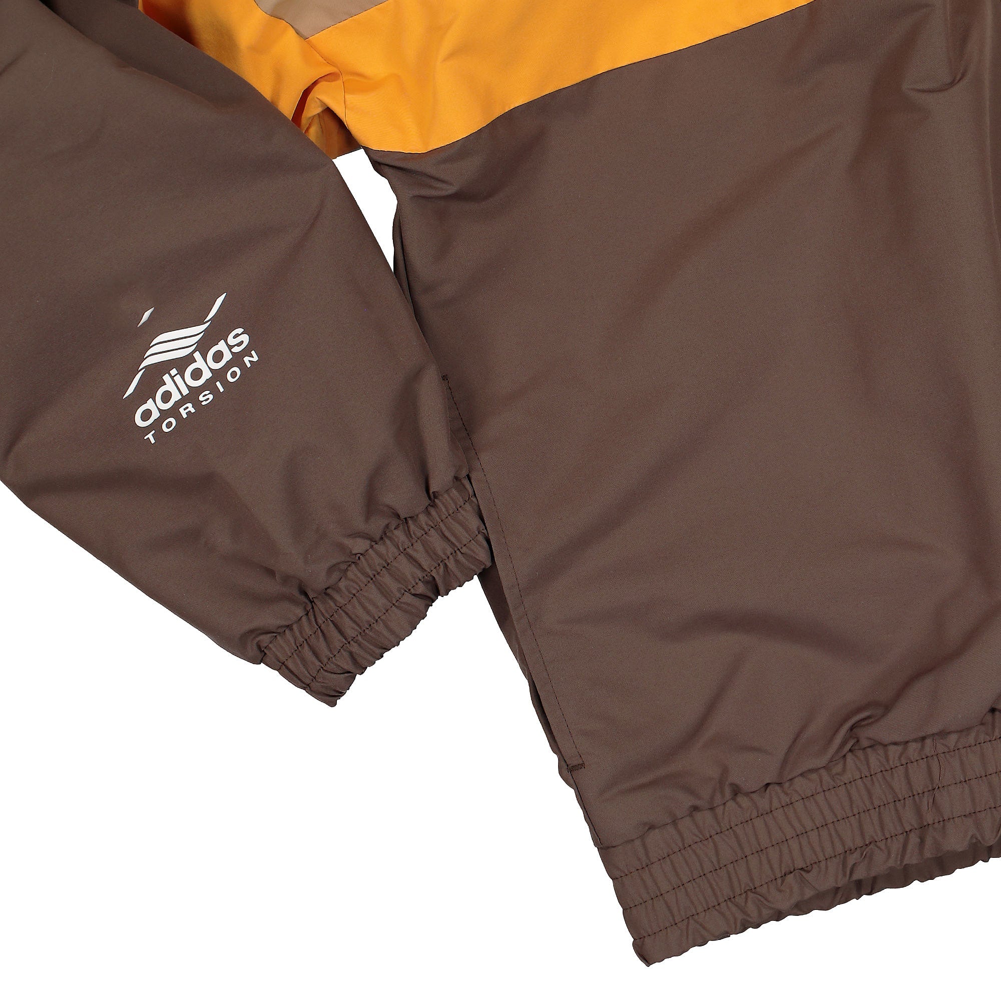 adidas Human Made x adidas Windbreaker Carton / Tanger Windbreaker Detailfoto | Overkill