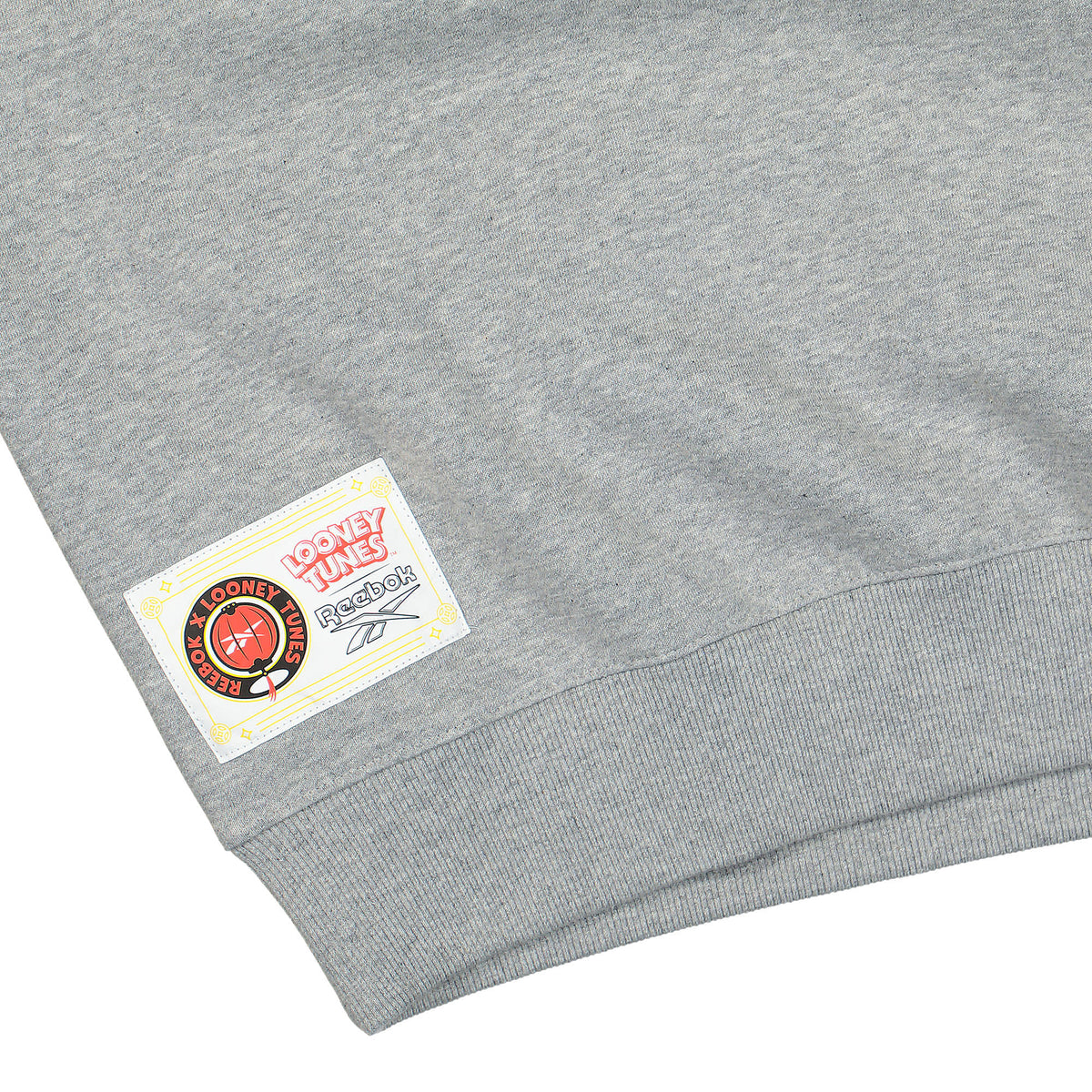 Reebok Looney Tunes x Reebok Crew Sweatshirt Medium Grey Heather Sweatshirts Detailfoto | Overkill