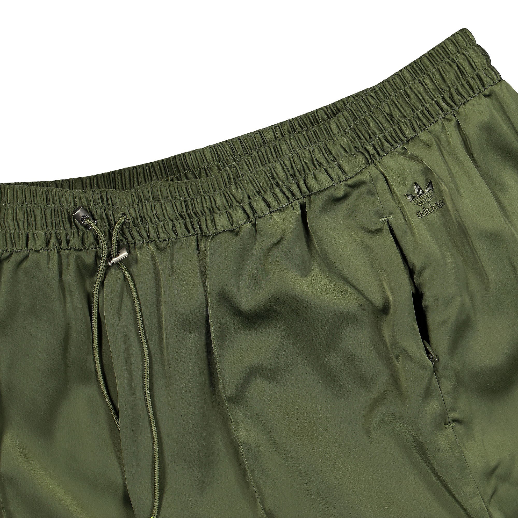 adidas Ivy Park x adidas Wide L Pant Wild Pine Sweat & Track Pants Detailfoto | Overkill