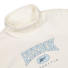 Reebok Wmns Freestyle GFX Crew Sweatshirt Chalk Sweatshirts Close-up | Overkill