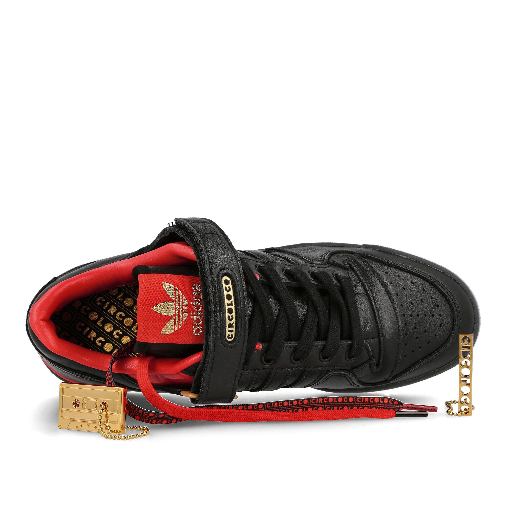 adidas Circoloco x adidas Forum Low Core Black / Core Black / Vivid Red Sneakers  Detailfoto | Overkill