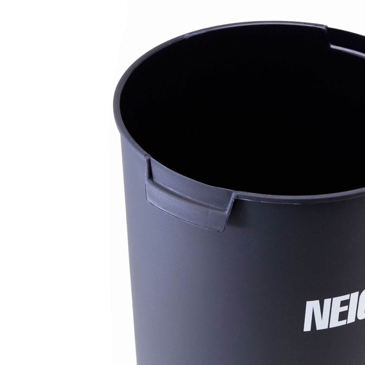 Neighborhood Trash Can Black Other Home Accessories Close-up | Overkill