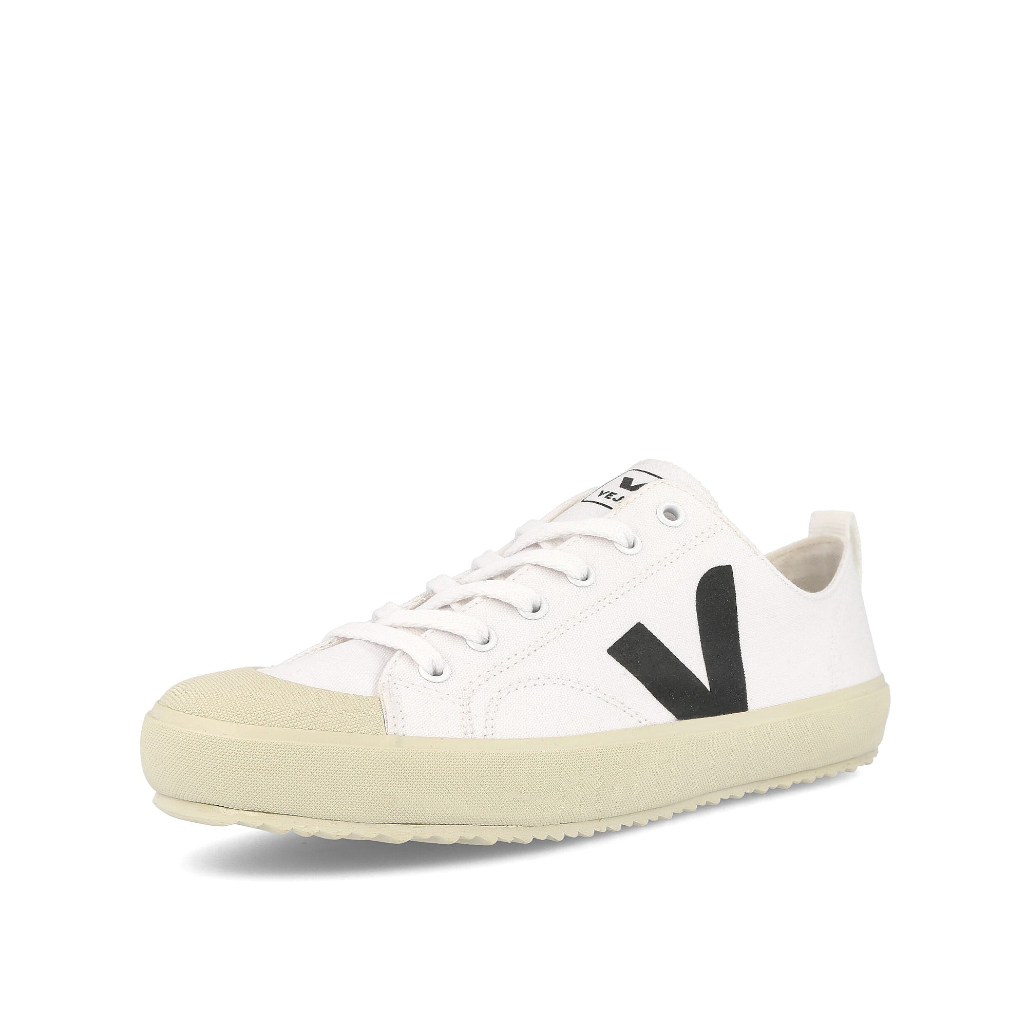 Veja nova canvas White-Black Low Top Sneakers  Close Up | Overkill