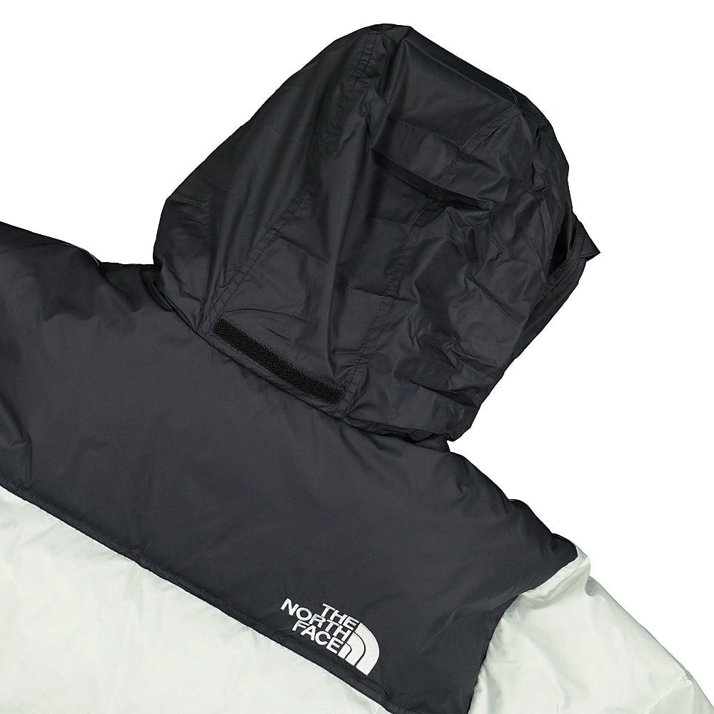 The North Face 1996 Retro Nuptse Jacket Green Mist Puffer Jackets Detail view 1 | Overkill