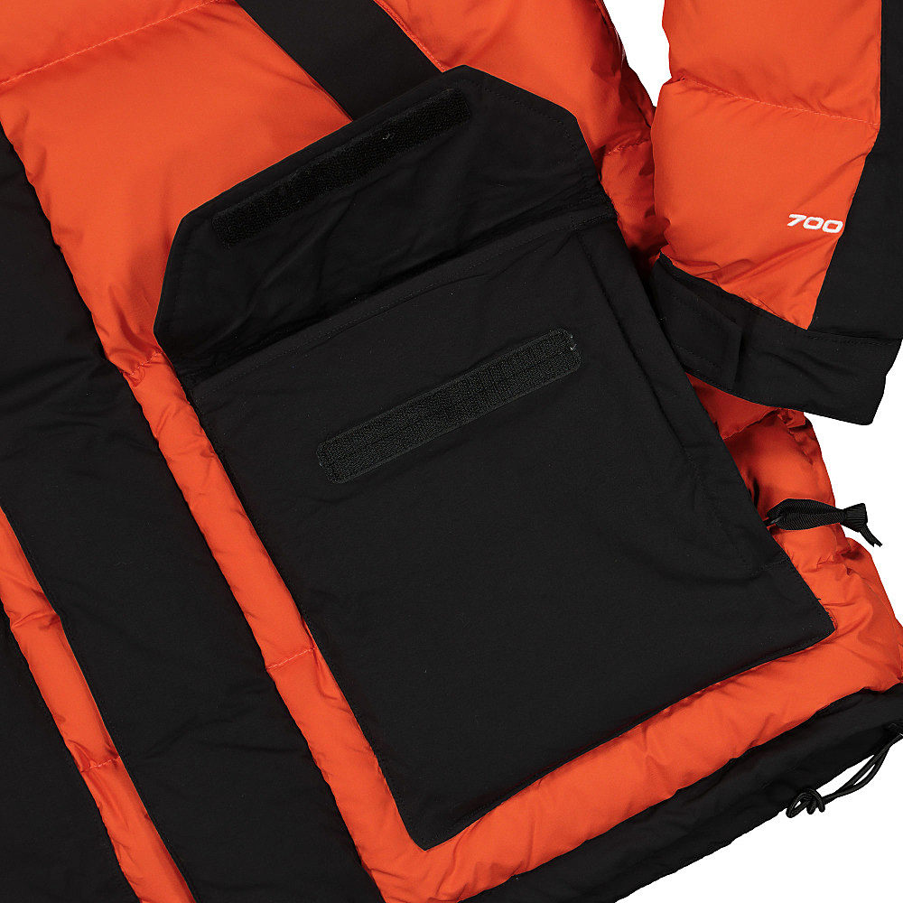 The North Face Head of the Sky Parka Flare Parkas Close-up | Overkill