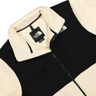 The North Face Denali Jacket Gravel Fleece Jackets Close-up | Overkill
