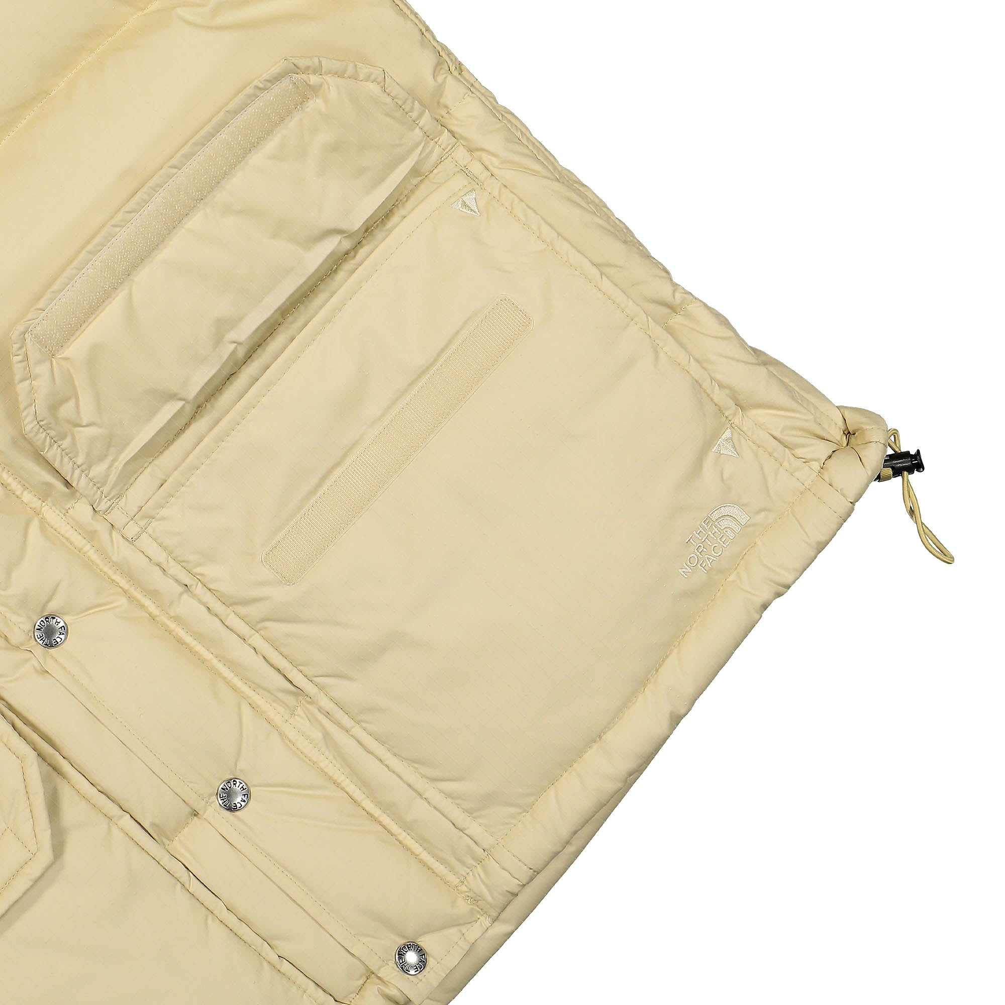 The North Face 71 Sierra Down Short Jacket Gravel Puffer Jackets Detailfoto | Overkill