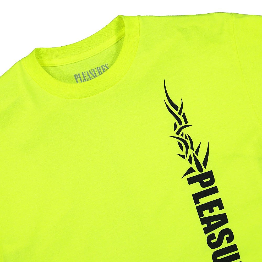 Pleasures Razor Logo T-Shirt Safety Green T-Shirts Close-up | Overkill