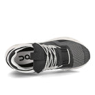 On cloudnova Black-White Low Top Sneakers  Detailfoto | Overkill
