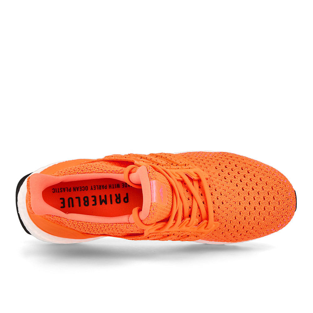 adidas ultraboost clima dna Screaming Orange-Screaming Orange-Core Black Sneakers  Detailfoto | Overkill