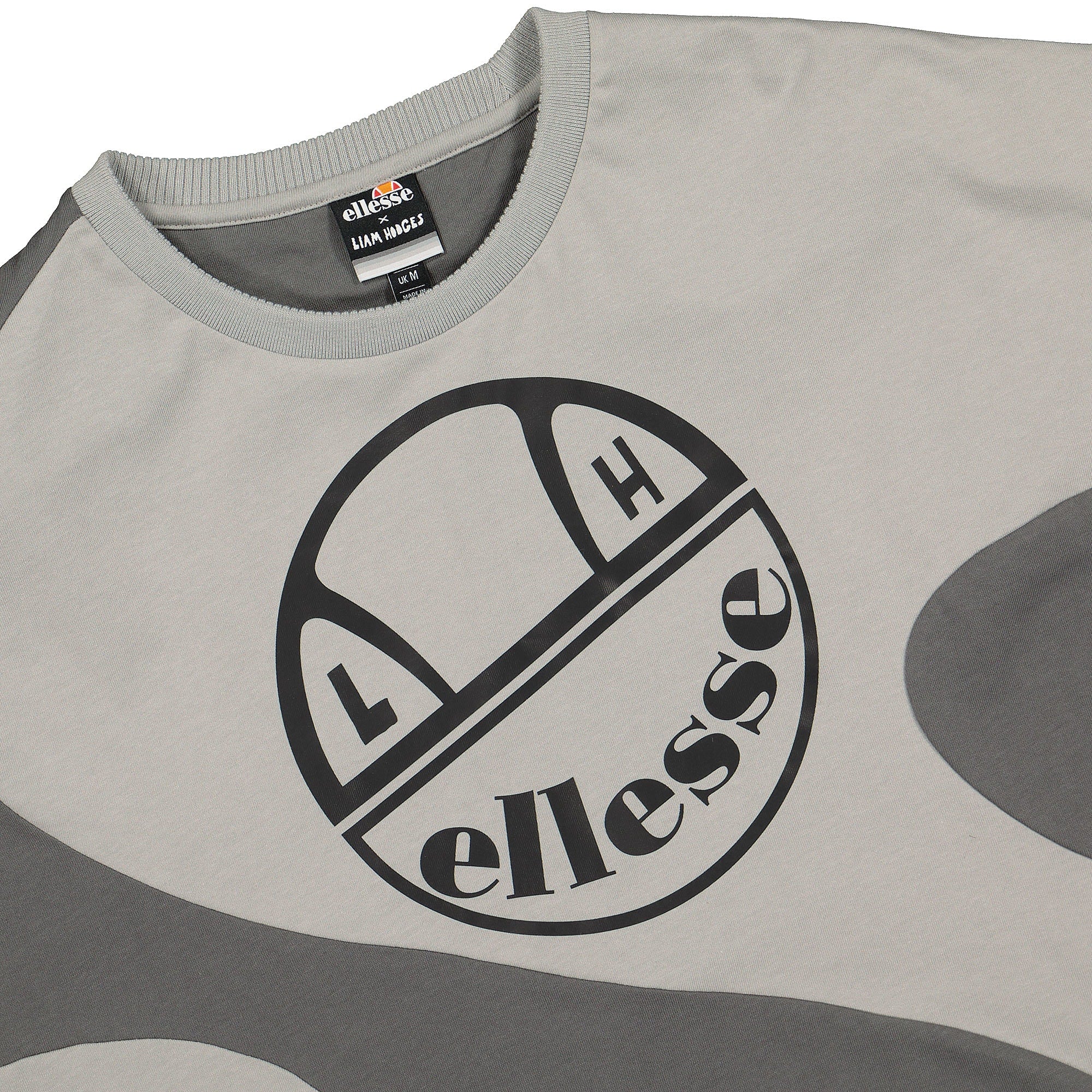 Ellesse Liam Hodges x Ellesse Wavy T-Shirt Light Grey T-Shirts Close-up | Overkill