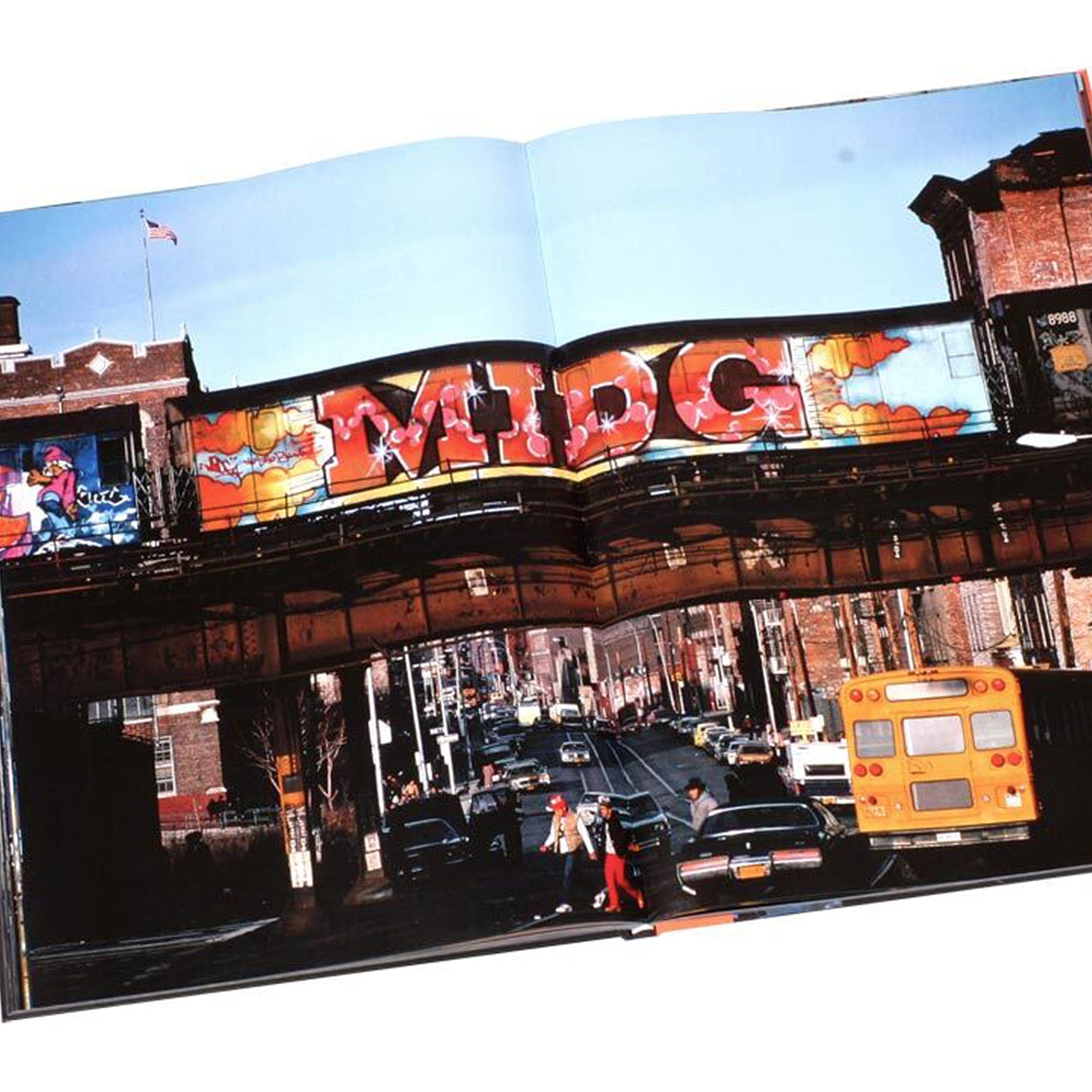 Thames & Hudson Subway Art Softcover Book 37926 | OVERKILL