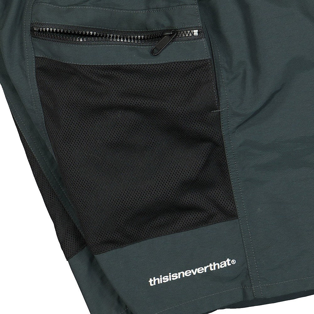 thisisneverthat Mesh Zip Pocket Short Greenish Black Shorts Detailfoto | Overkill
