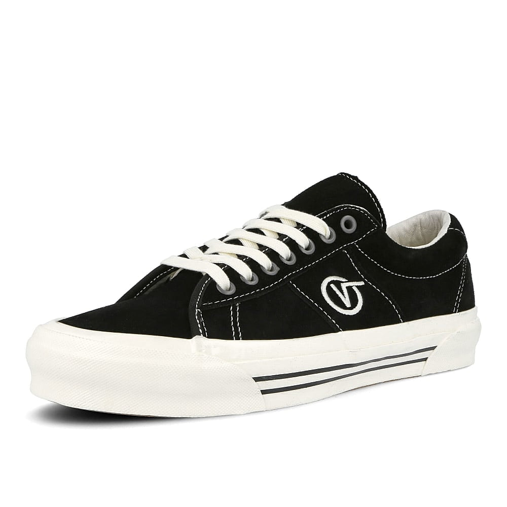 Vans og sid lx Black-Marshmallow Sneakers  Close Up | Overkill