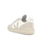 Veja v-10 b-mesh White Natural Pierre  Close-up | Overkill