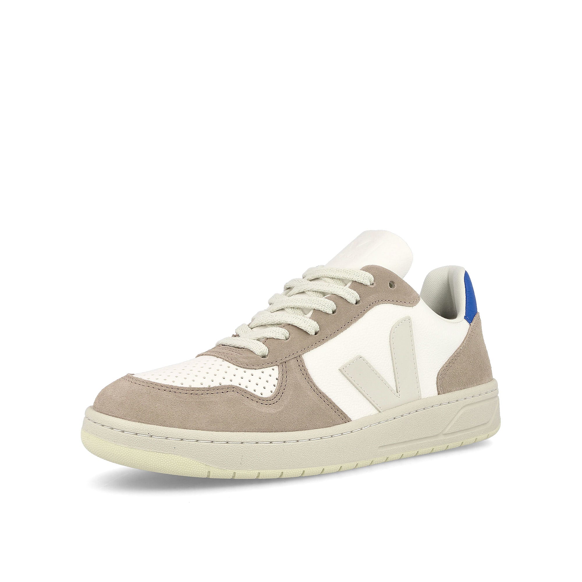 Veja v-10 chromefree leather White / Sahara Sneakers  Close Up | Overkill