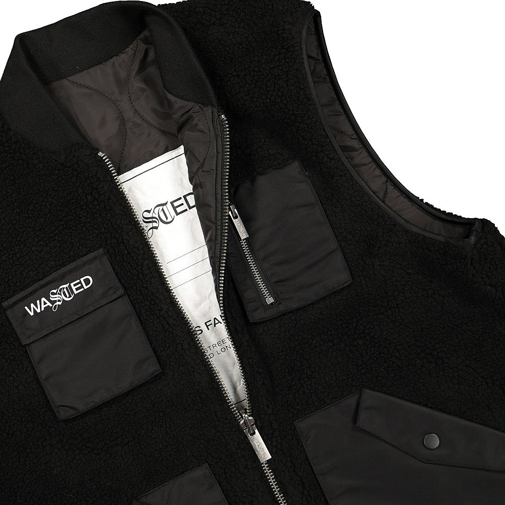 Wasted Paris Mountain Reversible Sherpa Vest Black Vests Detail view 1 | Overkill